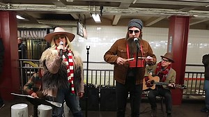 Alanis Morisette and Jimmy Fallon gave a secret jagged little concert in a New York subway station