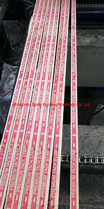 [Hot Item] Wood/Concrete Nail Carpet Tack Strip Flooring Tools Carpet Gripper