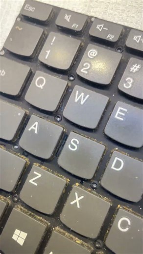 Laptop keyboard change