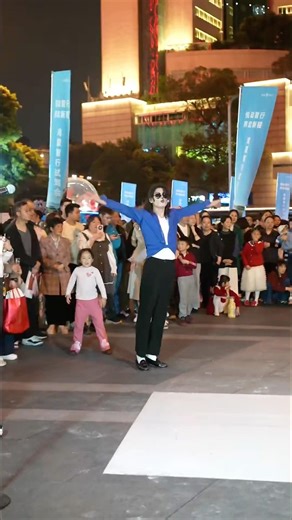 Rhythm is the best language.#caijun #michaeljacksoncaijun#michael #mj #dance #moonwalk