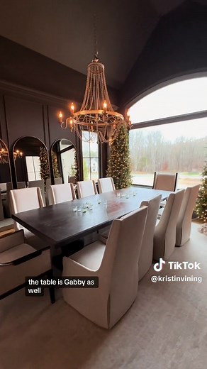 Formal Dining Room: To Have or Not to Have?