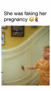 Is that Sunny Sandler 🎥 kinda pregnant: When Lainy learns that her best friend is pregnant, she feels intense jealousy. To get over the feeling, she starts wearing a fake pregnancy belly to simulate the experience. Lainy enjoys the attention her fake pregnancy is giving her until she meets the man of her dreams. 📺 watch on: Netflix #explorepage #explorepost #funnymemes #memes #memestagram #memesdaily #wholesome #wholesomememes #fashion #fashionstyle #jokes #movie #movies #viralmovies #moviesce
