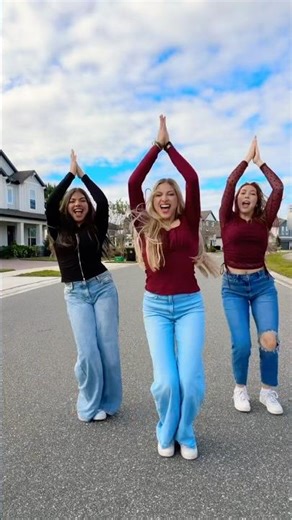 If I was Rich Girl DANCE! ✨💸💃 | Triple Charm #Shorts