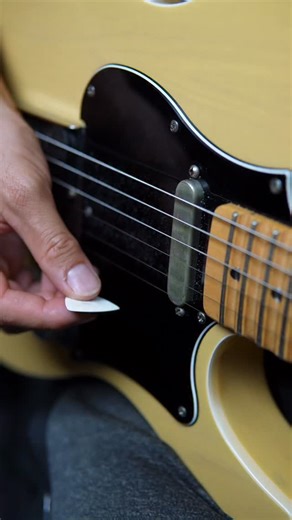7.9K views · 244 reactions | Fingers simply sound better KristoferDahl.com  #blueslicks #bluesguitar #srv #bending | GMC Guitar Lessons | Facebook
