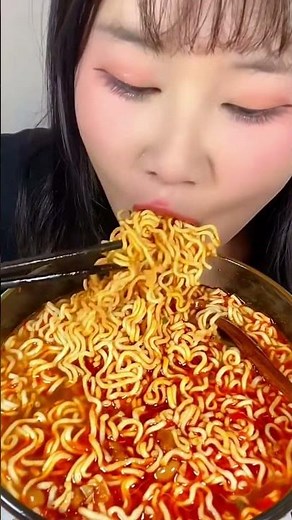 asmr eating noodles spicy yummy yummy mukbang