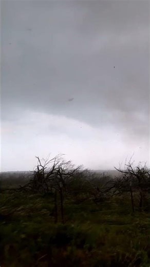 MAJOR VORT! Watch this #tornado intercept by rental car!