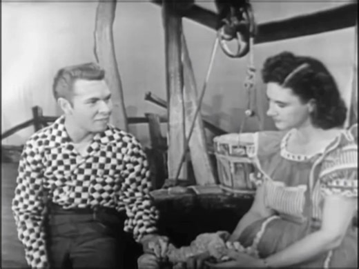 Kitty Wells at the Grand Ole Opry... | Rex DeVane