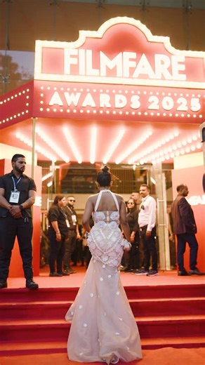 Deepshikha Prasad on Instagram: "Khuli aankhon se sapna dekha tha❤️ Walking the red carpet of 70th @filmfare awards. Thankyou @missdivaorg for this opportunity. . Thanks to entire team for bringing the vision to reality @healthybrownboy @datetheramp_hyderabad @gglamwithsanya @podbharat . Blessed to have @minha__raghave @sristi.sharma @rj_raginee @jayvin.og @naveen_babu_vanapalli for standing like pillars throughout this journey. Couldn’t have been possible without you guys. . Thankyou @kiraak.ba