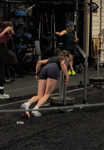 full hyrox race simulation final time in my practice of women’s singles 🥵🔥🤍 so excited to keep pushing and improve! The weather was insane but hopefully the real race will feel easier in comparison LOL @Oner Active @HYROX #hyroxtraining #hyroxathlete #hyroxworkout