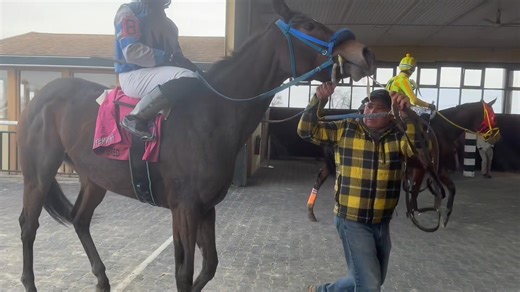 Jockey Dexter Haddock looks back at the field with a powerful win on Lu Lu Vaton in Monday’s 4th race at Parx Racing for trainer Ruperto Perez & owner Los Establos - 12/8/25 | Let's Go Racing Parx