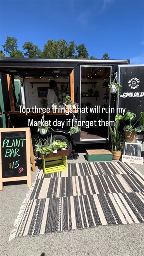 Square reader- I really don’t think you can get away without one anymore. Most people don’t carry cash and you’ll for sure lose sales if you don’t have it. String Lights- such a simple thing, but they make the trailer so welcoming. Way more people come in when the lights are on! Speaker- another way to set the vibe and I swear it makes people stay and browse longer The little things make a big difference when you’re running a mobile shop 🚚🌿 What would you add?