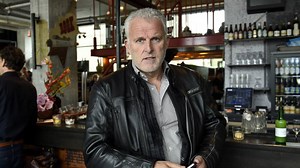 Video | Peter R. de Vries overleden: van misdaadjournalist tot steun voor nabestaanden