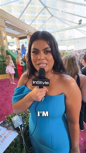 instylemagazine on Instagram: "last year, InStyle ate the #GoldenGlobes red carpet when @drewafualo brought snacks, but this year we’re keeping everyone well fed. watch this space and follow along as we bring you more fashion, fun, and maybe even some food tonight!"
