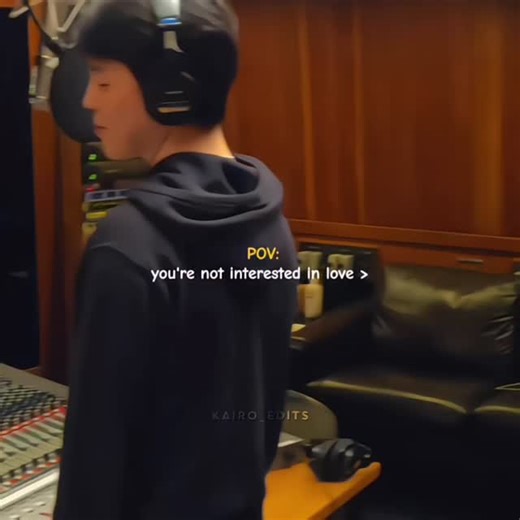 ᴊᴋᴀɪʀᴏ⁹⁷⭒✰ | Life sounds good whenever I saw him..!!❤️‍🩹🌸 ( Follow for More) . . . #bts #btsarmy #jk #jungkook #viral #bighitentertainment #explore... | Instagram