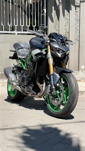 2026 Brand New Kawasaki Z900 SE (new livery new design), Fullpaper. Detail Cek IG : igbigbikes