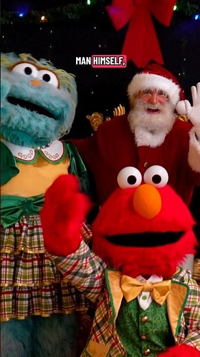 There are so many reasons to visit Sesame Place Philadelphia during A Very Furry Christmas! 🎅🏻