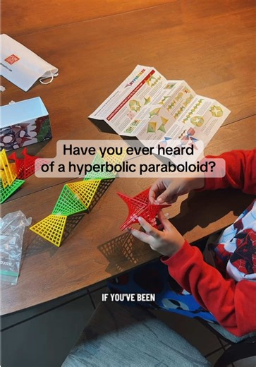 Endless possibilities with this one! All from one simple shape. Linking it here. @FunInMotionToys ❤️ #hyperbolicparaboloid #geometry #hyperbolic #hyperbolicfunctions #stemtoys