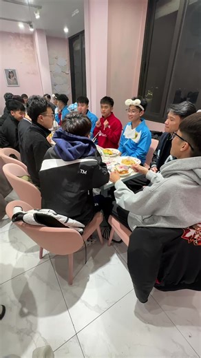 Khám Phá Sorumaid Cafe Đường Sắt