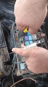 "Step-by-Step Guide: Checking Your Car's Computer (ECM) Wiring & Fuses"