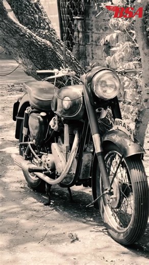 BSA Motorcycles India on Instagram: "Decades later, still a true class act!​ Credits to @ridewithviraj for preserving this 1955 BSA and keeping its legacy alive for generations to admire. [BSA Rewind, BSA Motorcycles, BSA Gold Star 650, The Greatest Single of All Time, True Brit Meets India's Grit]"