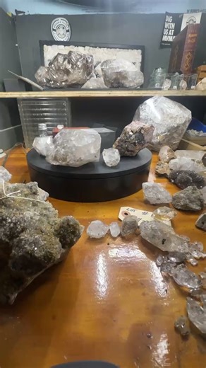 8.6K views · 279 reactions | 旅 | Mohawk Valley Mineral Mining Inc | Facebook