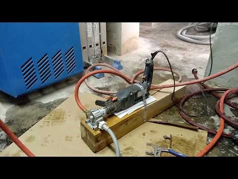 Solaranlage entlüften mit Bohrmaschinenpumpe Wolfcraft 2200