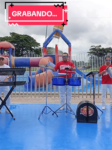 GRABANDO VIDEO PARA LOS DEL BARRIO...