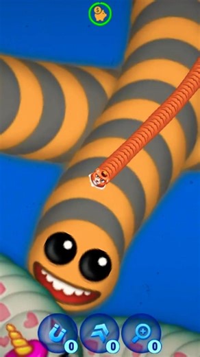 #wormszone #aveeplayerlegend #battleroyalegame #gaming #lifeisbutadream #freefiregameplay #snake