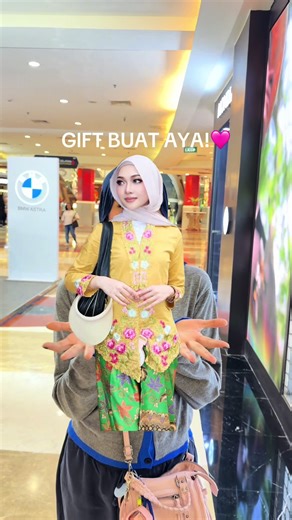 Hadiah Spesial untuk Aya Balqis Malam Ini