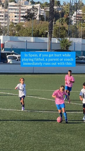 Ahh the Magic Spray. If you know, you know. 🇪🇸 Ethyl chloride, or numbing spray, is a STAPLE for Spanish families when their children play fútbol here. Both now in Madrid and Estepona, when a child is down from a minor injury, someone is running out of the stands with the Magic Spray, ready to save the day. It’s a numbing spray, think like Bengay, but it’s way overused here compared to the U.S. and is the answer to 99% of your sports injuries 🤣 It’s kind of funny when someone is down and it’s