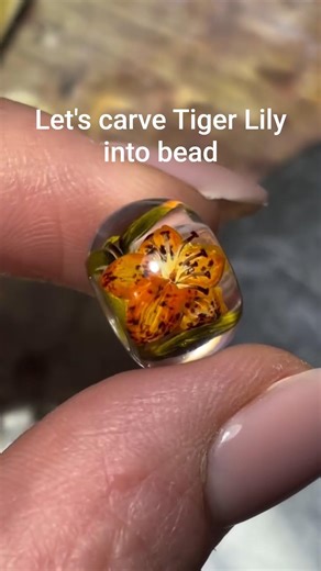 Tiger Lily Bead 🌸 | Handmade Jewelry 🎨 #craft #charm #shortsfeed #asmr #diy
