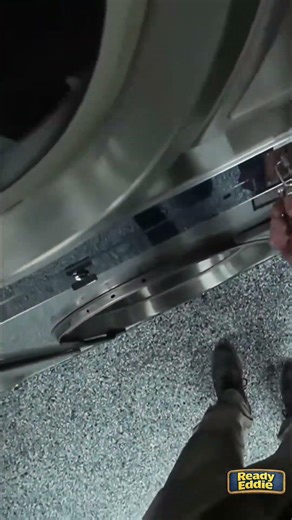 Washing Machine Hack: Filling a Bucket with Quarters! #shorts