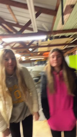 left to right #clapping #2man #dance