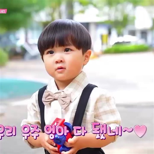 Behind the Scenes with Little Woo-ju