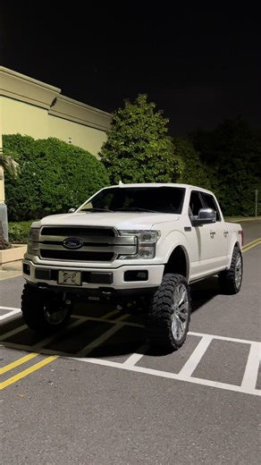 Whammy | how does whammy bar work