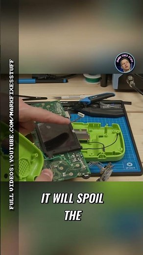 Fixing a Game Gear Screen Install Problem #shorts