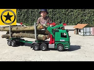 BRUDER TRUCKS Mercedes Actros Logging Truck in Jack's bworld Forest