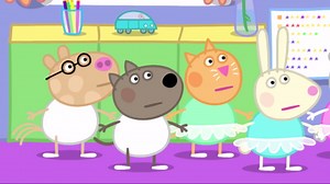 Peppa Pig Learning Ballet (clip)