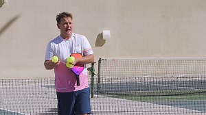 Pickleball scoring is simple...but makes no sense when you first start playing! 😕 Mark explains the scoring rules and how to announce the score in this episode. #Pickleball #PickleballHighlights #PickleballLessons #SelkirkTV | Selkirk Sport - We are Pickleball