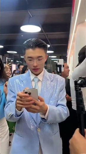 Guo Youcai, the squad leader, achieved a perfect two-day finish in Guangzhou.