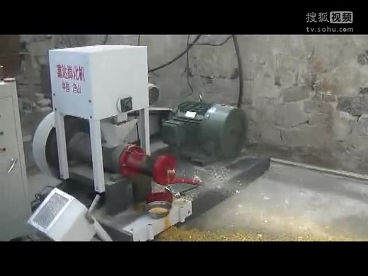 fd-100型饲料膨化机现场操作