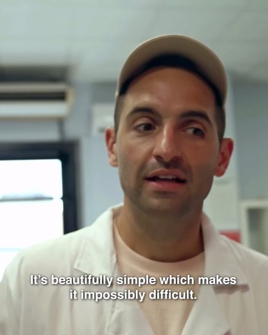 Carbone Marinara Pasta Sauce | Tomato Sauce Made with Fresh & All-Natural Ingredients | Non GMO, Vegan, Gluten Free, Low Carb Pasta Sauce, 24 Fl Oz (Pack of 4)