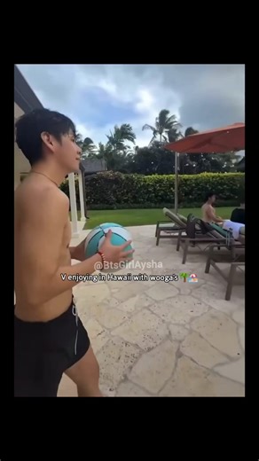 Bts V Hawaii vlog | Taehyung enjoying in Hawaii | #btsv #taehyung #hawaii #bts #woogasquad
