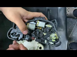 How to replace the central locking of the Volkswagen Golf - Jetta