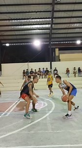 10K reactions · 90 shares | SPIN MOVE X LEFT-HANDED LAYUP  #airmontanes #letsgo #reelsvideoシ #basketball #ballislife #basketballreels #lefthanded #layup #spinmove #PlsLikeFollowandShare #thankyouforwatchingmyreels | Mark Lester Montanes | Facebook