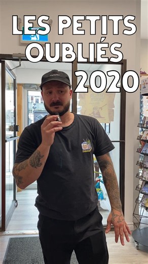 LES PETITS OUBLIÉS de 2020 Marc-Étienne vous présente 3 livres parus en 2020 qui valent la peine d’être découverts, ou redécouverts!, en 2026 : 1. « Les constellées » de Daniel Grenier aux éditions Marchand de feuilles 2. « Les falaises » de Virginie DeChamplain aux @Éditions La Peuplade 3. « Désormais ma demeure » de Nicholas Dawson aux éditions Tryptique #lecture #librairie #libraire #librairieindépendante #recommendationlittéraire