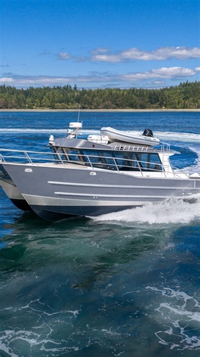 Lumacat 42' | Recreational Long-Range Catamaran