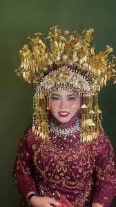 1.5M views · 59K reactions | Tentukan hari bahagiamu dengan make up andaln kita aisyahmakeup,yok Klen tontonn dulu vod ku iya we,sampek hbs yaya,gimana pendapat kalian setelah q didandani sm dx aisyahmakeup dusun jawa maju desa kampung dalam,q juga mau ngucapin terimakasih sm aisyah ya,makasih bnyak pokoknya #rafisani #fyp #komeditempel @aisyahmakeup | komedi tempel | Facebook