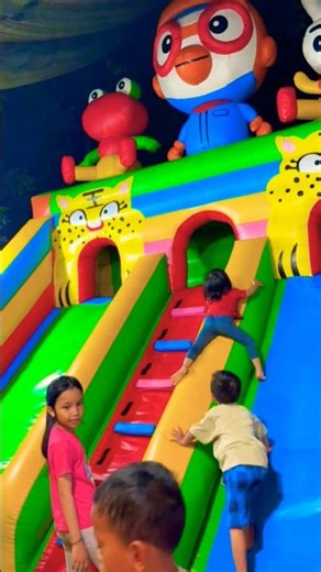 hug the yellow green slide pororo balloon palace
