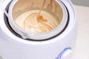 How to Clean a Wax Warmer: 5 Methods